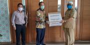 Sinar Mas Land Serahkan Ratusan Rapid Test Kit ke Pemkot Tangerang