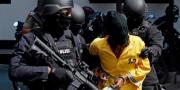 Terduga Teroris Ditangkap Densus 88 di Periuk Tangerang, Warga Ungkap Ini