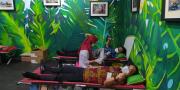 Meriahkan HUT RI ke-76, Pegawai DLH Kota Tangerang Ramai-ramai Donor Darah