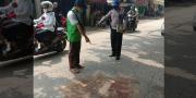 Tragis, Pemotor Gagal Nyalip Tewas Terlindas Mobil di Teluknaga Tangerang