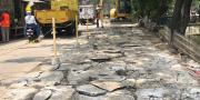 Hindari Macet, Ruas Jalan Halim Perdana Kusuma Kota Tangerang Sedang Diperbaiki