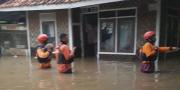 Diguyur Hujan Deras, Puluhan Rumah Warga Babakan Pocis Tangsel Terendam Banjir