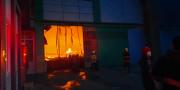 Pabrik Korek Api Gas Terbakar di Pakuhaji Tangerang, BPBD Kesulitan Air Tambahan 
