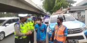 Viral Mobil PLN Parkir di Trotoar Tangerang, Cuma Ditegur Polisi