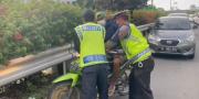 Pria Gangguan Jiwa Naik Motor dari Tol Cikupa Tangerang Mau ke Karawang, Ditanggap di Jaksel