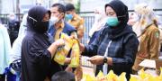 4.000 Liter Minyak Goreng Murah Ludes dalam 2 Jam di Kota Tangerang