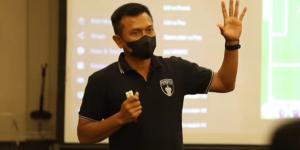 Kalah dari Bali United, Pelatih Persita Sebut Wasit Kurang Fair