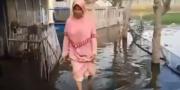 Banjir Masih Rendam Rumah Warga di Teluknaga Tangerang Rabu Siang