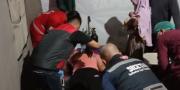 Warga Tangerang Pingsan Akibat Kelelahan Terjebak Macet Arus Balik di Tasikmalaya