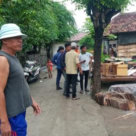 Rumah Warga di Mekarbaru Tangerang Roboh, 14 Orang Terdampak