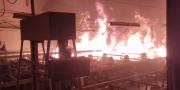 Pabrik Kancing di Karawaci Tangerang Terbakar Gegara Mesin Lupa Dimatikan