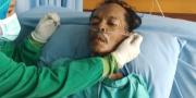 Pria Telantar Sakit di Bawah Flyover Tangerang Dievakuasi Dinas Sosial