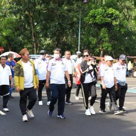 Ribuan Peserta Meriahkan Gerak Jalan Santai HUT ke-380 Kabupaten Tangerang