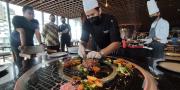 Ketika Chef JHL Solitaire Tangerang Sajikan Makanan Artistik Bak Melukis di Kanvas