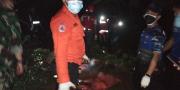 Jasad Pria Membusuk Tanpa Busana Ditemukan di Dalam Sumur Curug Tangerang