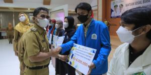 268 Mahasiswa Asal Kota Tangerang Dapat Bansos Beasiswa Rp6 Juta Per Tahun
