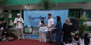 WOM Finance Salurkan Bantuan Bagi Santri Ponpes di Tangerang