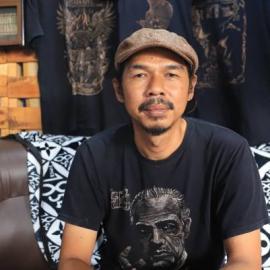 Dedi Jauhari, Pelukis Asal Tangerang Sulap Cairan Pemutih Jadi Karya Seni Bernilai Tinggi 