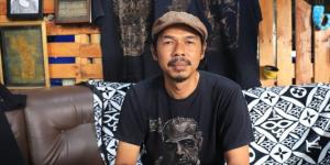 Dedi Jauhari, Pelukis Asal Tangerang Sulap Cairan Pemutih Jadi Karya Seni Bernilai Tinggi&#160;