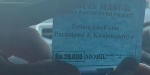 Viral, Pengunjung Kaget Bayar Karcis Rp40 Ribu di Pantai Tanjung Kait