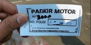 Warga Ngeluh Ada Juru Parkir di Pemda Tigaraksa Tangerang&#160;