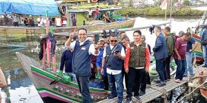 Disambangi Anies Baswedan, Nelayan di Kampung Kronjo Tangerang Minta Dibangun Pelabuhan