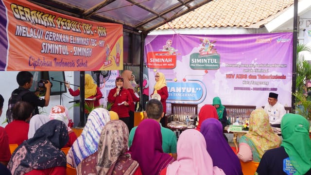Kegiatan program Gebyar Mantul di Puskesmas Tanah Tinggi, Kota Tangerang.