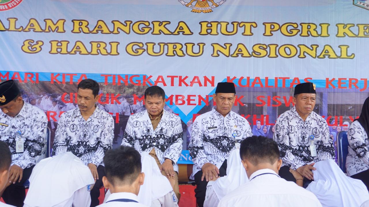 Kegiatan peringatan Hari Guru Nasional di Kota Tangerang.