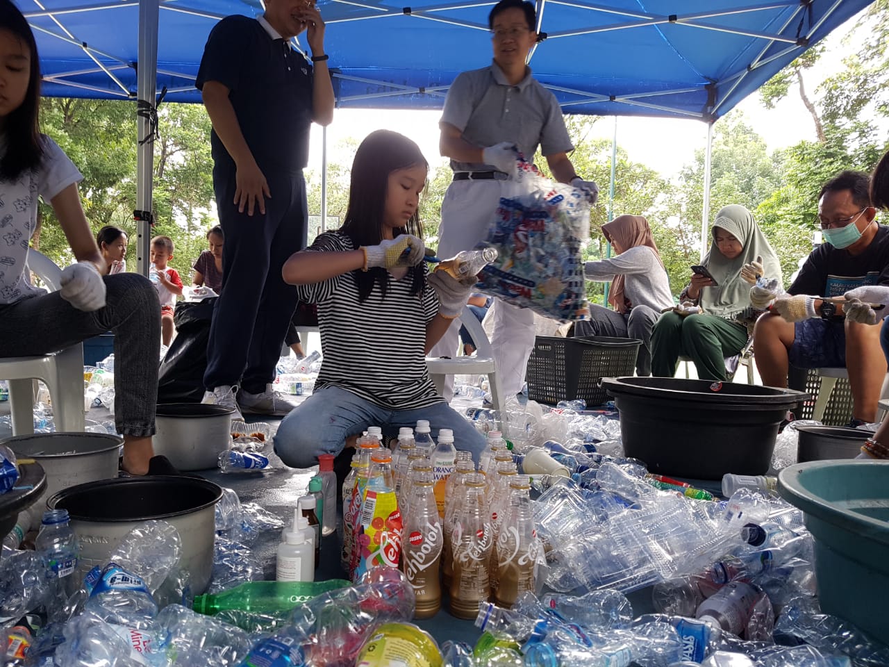 Kegiatan pelatihan mengelola sampah di Cluster Victoria BSD City, Jalan Victoria, Lengkong Karya, Serpong Utara, Tangsel, Sabtu (18/1/2020).