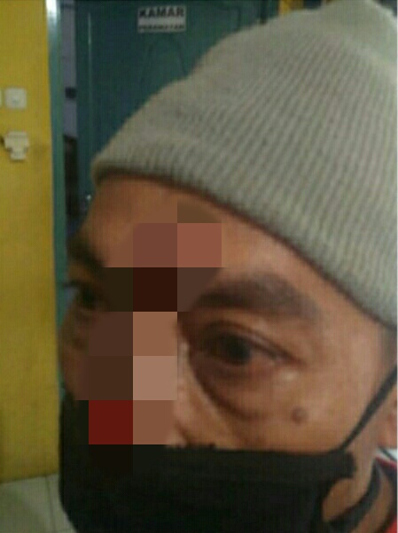 Seorang Kepala Rumah Tangga cekcok dengan ketua RW soal paket sembako, Tangerang Selatan.