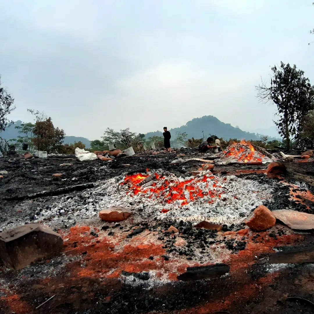Sebanyak 23 rumah di permukiman warga Baduy Luar di Kecamatan Leuwidamar, Kabupaten Lebak, Provinsi Banten, rata dengan tanah akibat kebakaran.