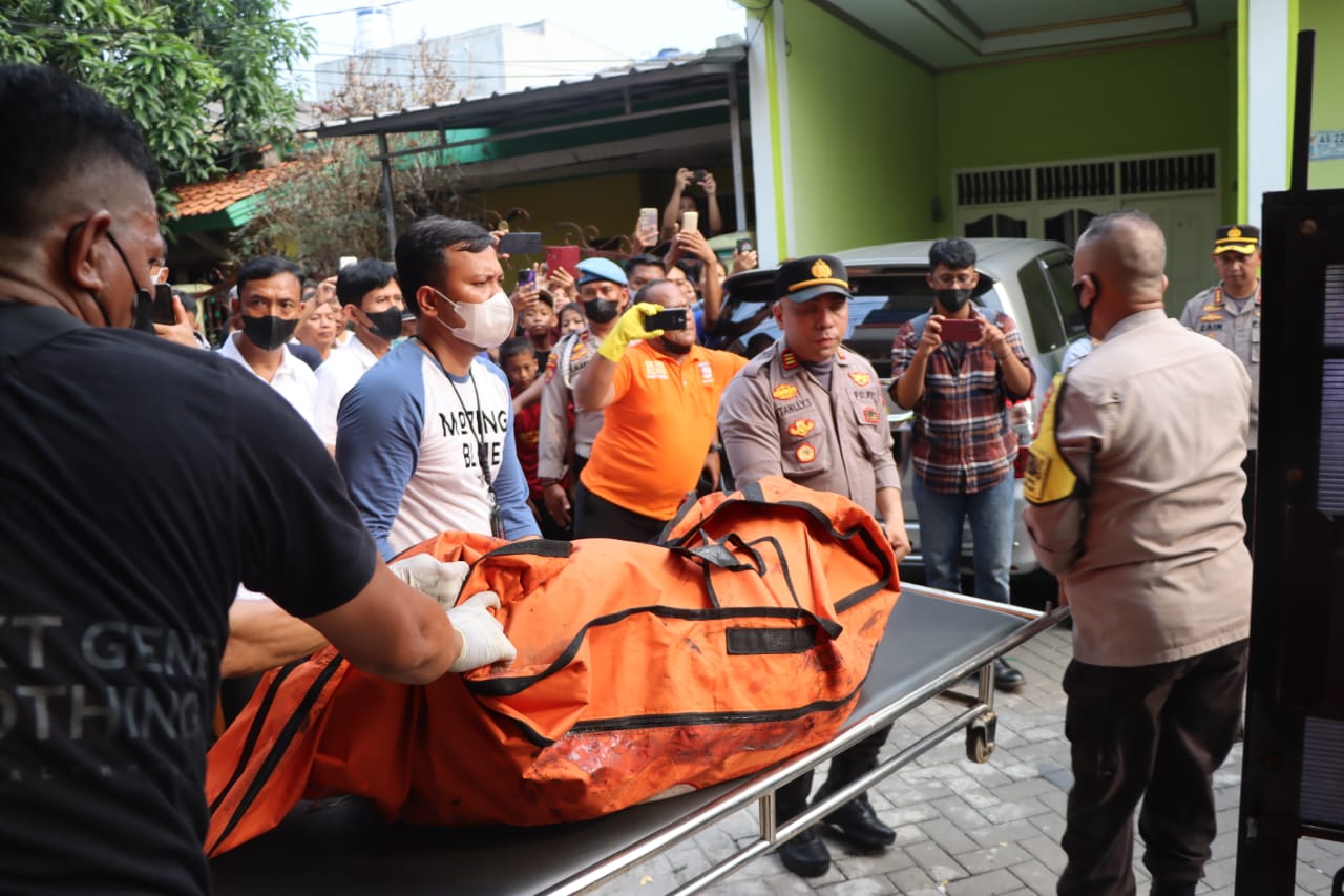 Polisi Selidiki Motif Wanita Bakar Diri Hingga Tewas Di Pondok Makmur