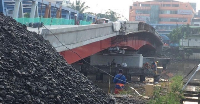 Pengerjaan Jembatan Cisadane Dibangun Melengkung, Warganet: Ciri Khas ...