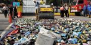 3.800 Miras hasil razia jelang Puasa di Tangerang dimusnahkan