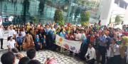 Hari Pelanggan Nasional, Penumpang di Bandara Soekarno-Hatta Dapat Kejutan