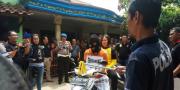 Rekonstruksi Pembunuhan Istri Juragan Bakmi, Pelaku Jalani 37 Adegan di Cipondoh