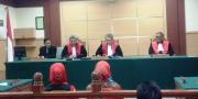 Buruh Pencuri Sepatu Pingsan di hadapan Hakim PN Tangerang Setelah Dinyatakan Bebas