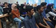 Melihat Antusiasme Pelajar di Rumah Kreatif BUMN Tangerang