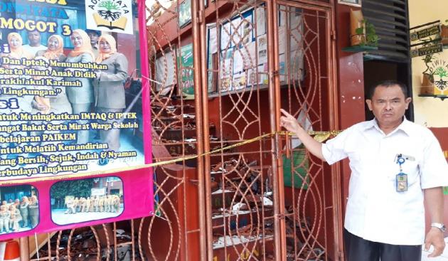 SDN Daan Mogot Tangerang Terbakar, Arsip & Rapor Siswa Ludes