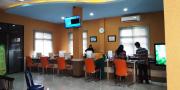 Server Sering Eror, Warga Keluhkan Pelayanan di Kecamatan Tangerang