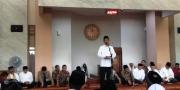 Tanah Wakaf Sering Sengketa, Jokowi Bagikan 351 Sertifikat di Tangsel