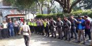 Polisi Jaga Ketat Rekapitulasi Suara, Area KPU Kota Tangerang Disterilkan