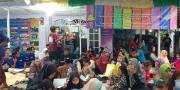 TBM Cahaya Ilmu Mekar Baru Santuni Anak Yatim Piatu Pantura Tangerang 