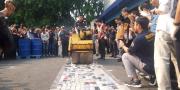 Ribuan Ponsel Seharga Rp3 Miliar Dimusnahkan di Bandara Soekarno-Hatta