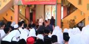 Hari Santri, Airin Janjikan Dana Hibah Bagi Pesantren di Tangsel
