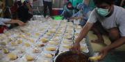 Mahasiswa Buka Dapur Umum di Ciledug untuk Warga Terdampak Corona