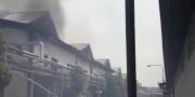 Pabrik Argo Pantes Tangerang Terbakar