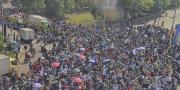 Hindari Perbatasan Tangerang-Jakarta, Massa Demo Berpotensi Rusuh