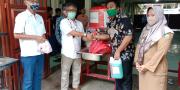 Tekan Klaster COVID-19, PMI Tangerang Salurkan Wastafel ke Ponpes
