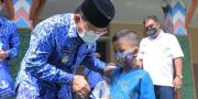 ASN Pemkot Tangerang Patungan Bagikan 3.000 Paket Sembako